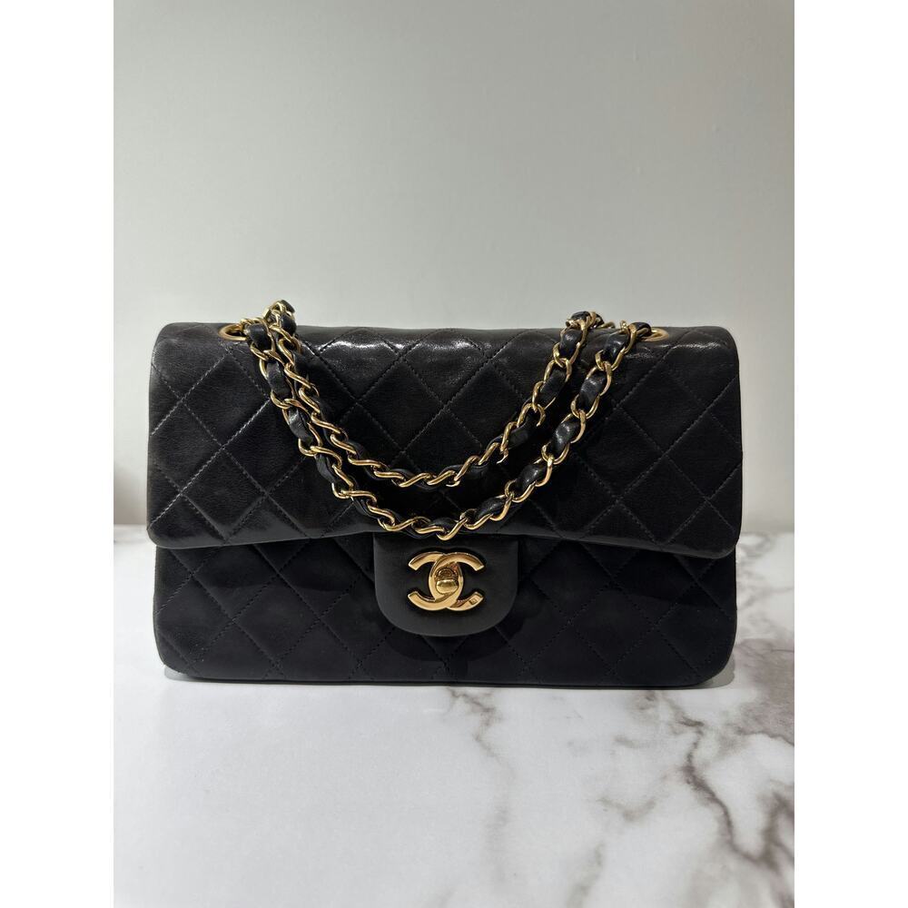 Chanel Classic Black Quilted Leather Flap Bag - Picture 1 of 6